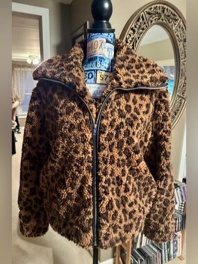 BB Dakota Brown Leopard Teddy Zip-Up Jacket